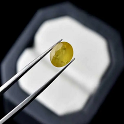 Natural YELLOW Sapphire (PUKHRAJ)